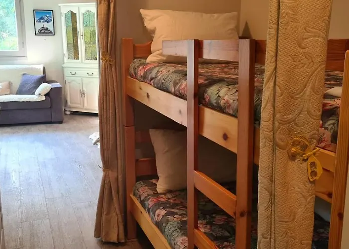 A L'esplanade - Aure - Vue Montagne